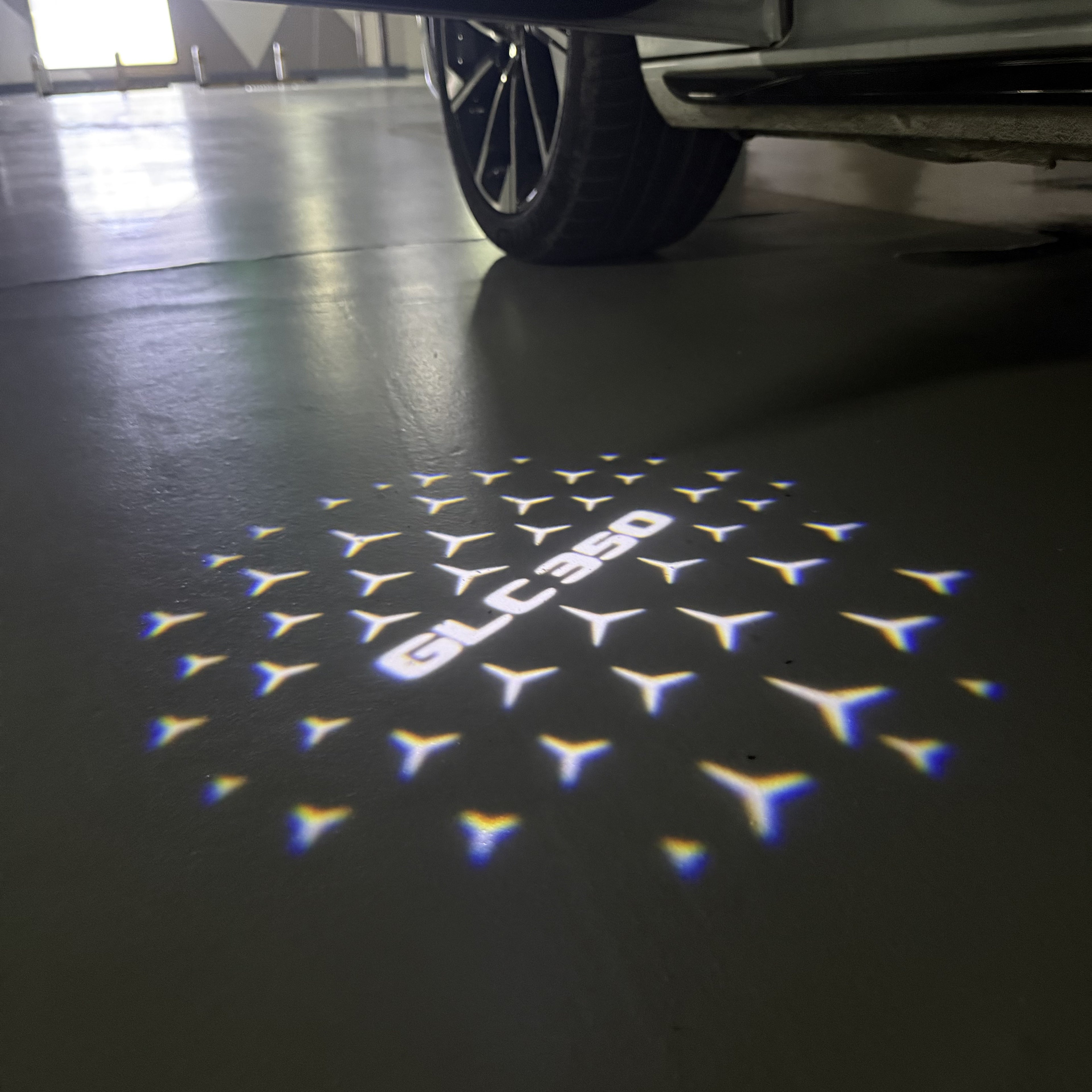 MERCEDES BENZ GLC 350 LOGO PROJECTOT LIGHTS  (quantity 1 = 1 set /2 door lights with 2 logo films)Nr.02M439