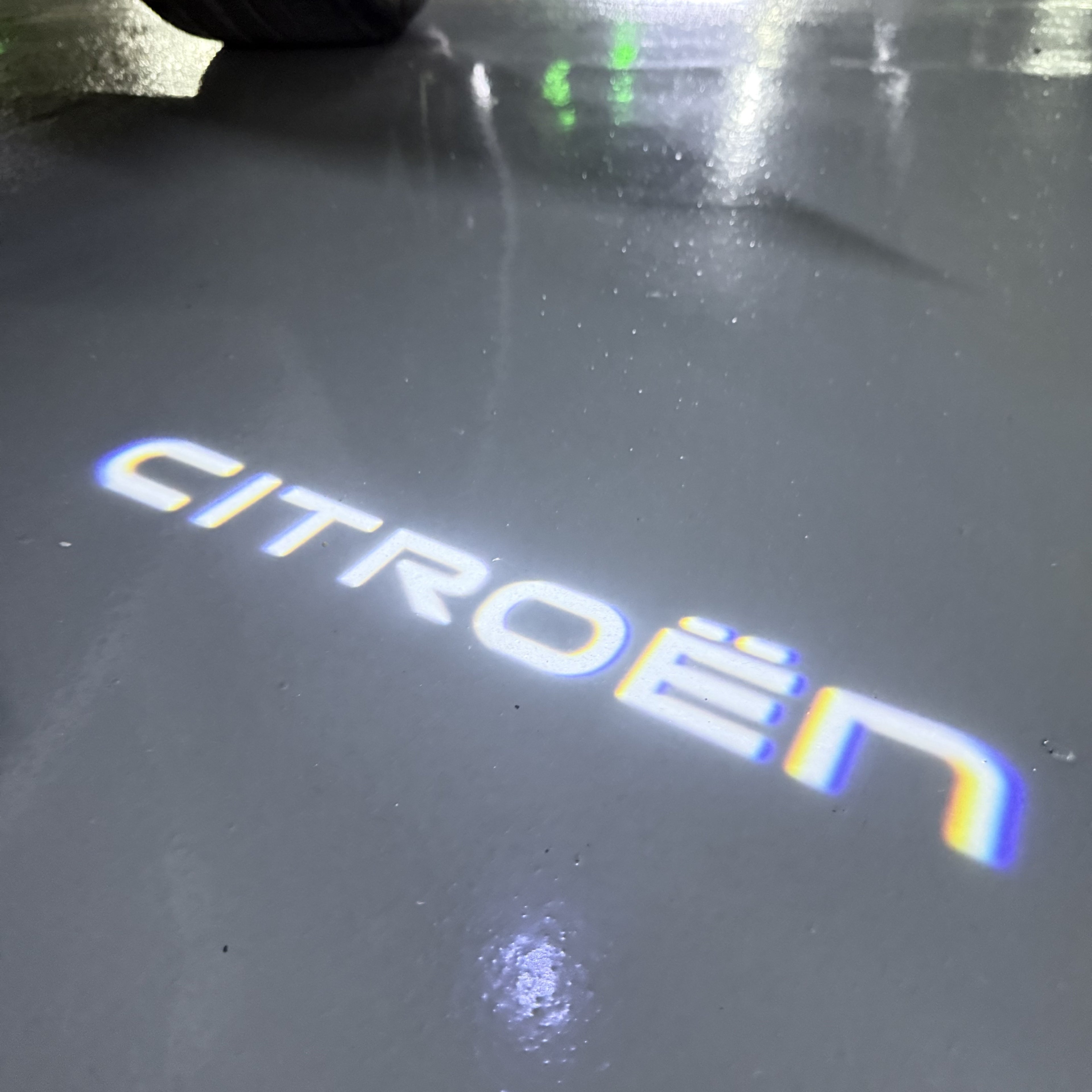 CITROËN ORIGINAL LOGO PROJECTOT LIGHTS (quantity 1 = 2 Logo Films /2 door lights）Nr.2805S13b1f1