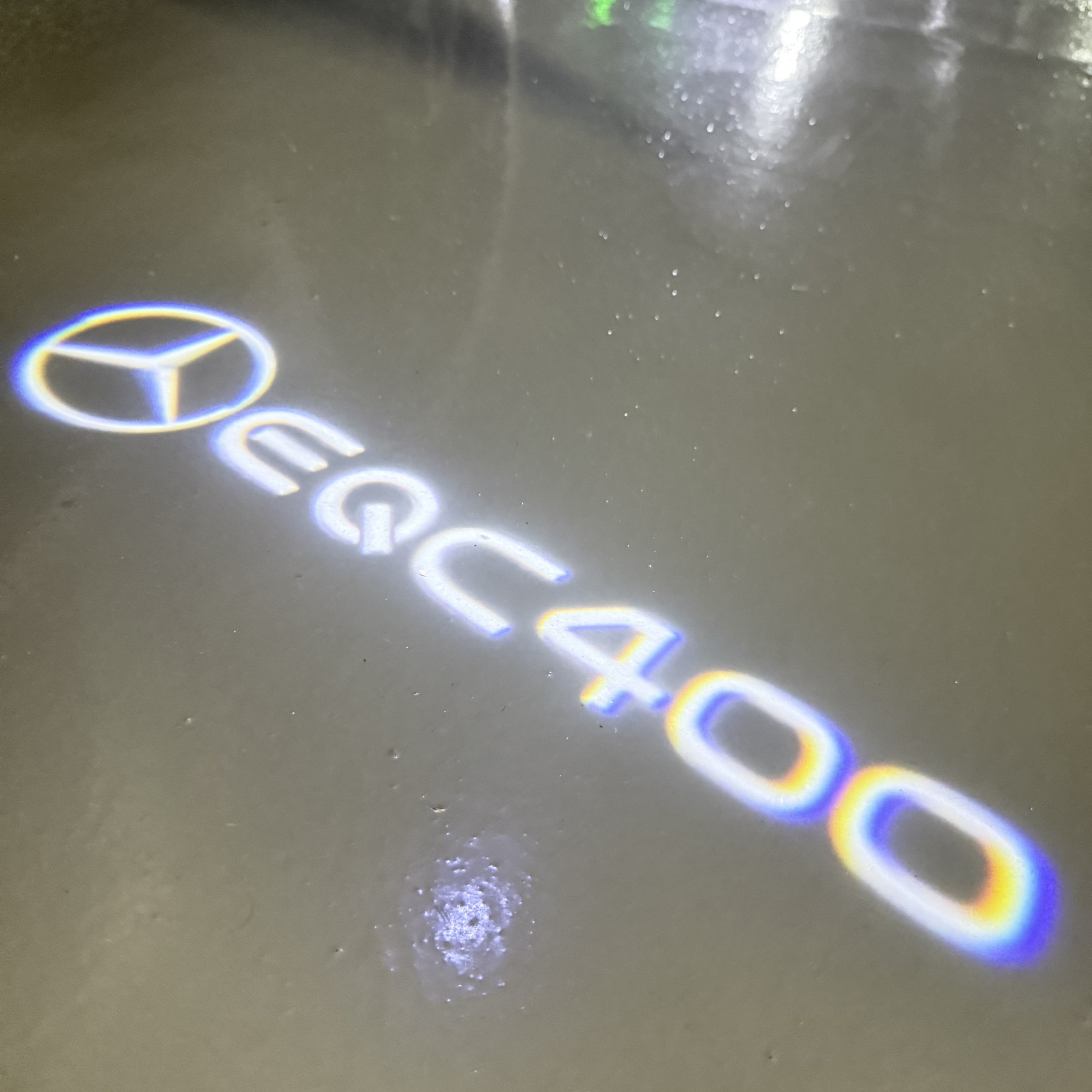 MERCEDES BENZ EQC 400 LOGO PROJECTOT LIGHTS  (quantity 1 = 1 set /2 door lights with 2 logo films)Nr.02M163
