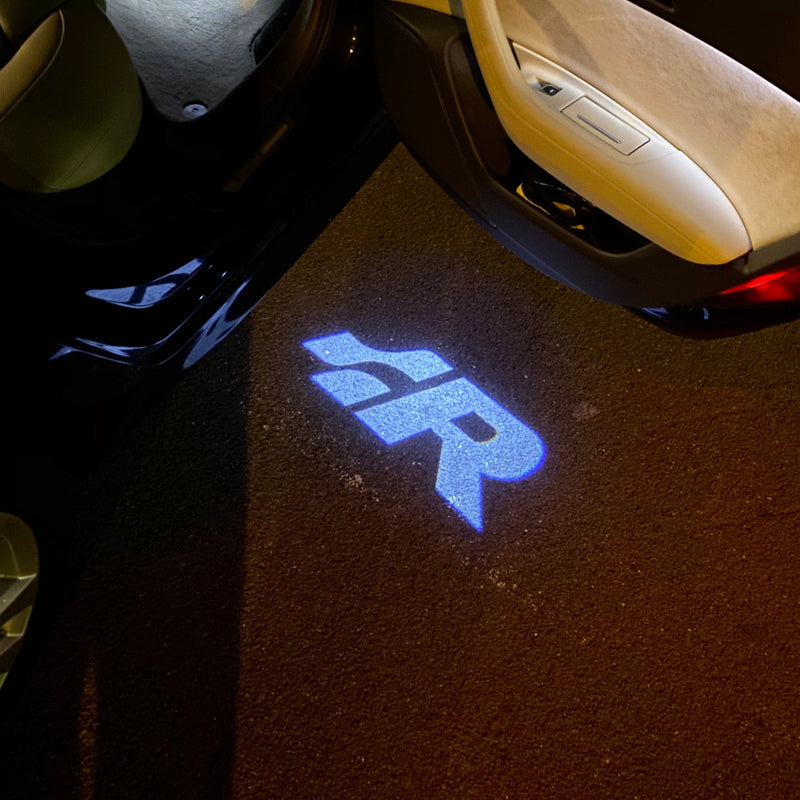 Volkswagen Luci porta R Logo Nr. 156 (quantità 1 = 2 pellicole logo / 2 luci porta)