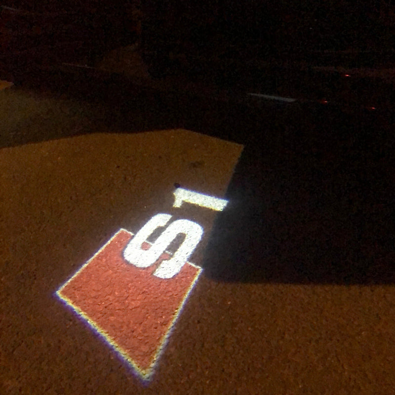 AUDI S1 LOGO PROJECTOT LIGHTS Nr.23 (Menge 1 = 2 Logofolien /2 Türleuchten） 