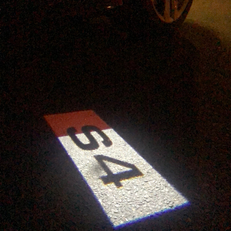 AUDI S4 LOGO PROJECTOT LIGHTS Nr.131 (Menge 1 = 2 Logofolien /2 Türleuchten） 