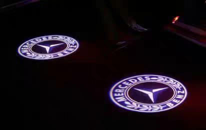 MERCEDES BENZ Original LOGO PROJECTOT LIGHTS Nr.10 (quantità 1 = 1 set/2 luci porta) 