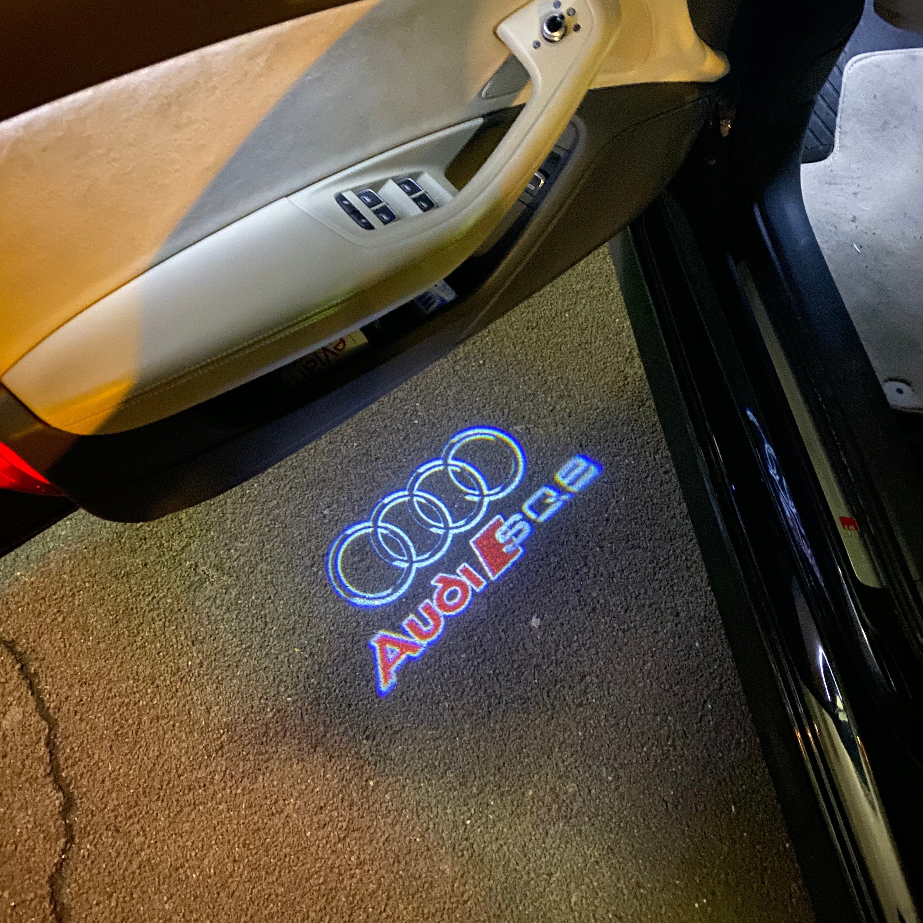 AUDI SQ8 LOGO PROJECTOT LIGHTS Nr.255 (quantity 1 = 2 Logo Films /2 door lights）
