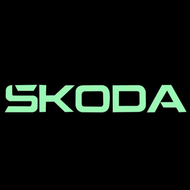 SKODA ORIGINAL LOGO PROJECTOT LIGHTS Nr.857 (Menge 1 = 2 Logofolie / 2 Türleuchten)