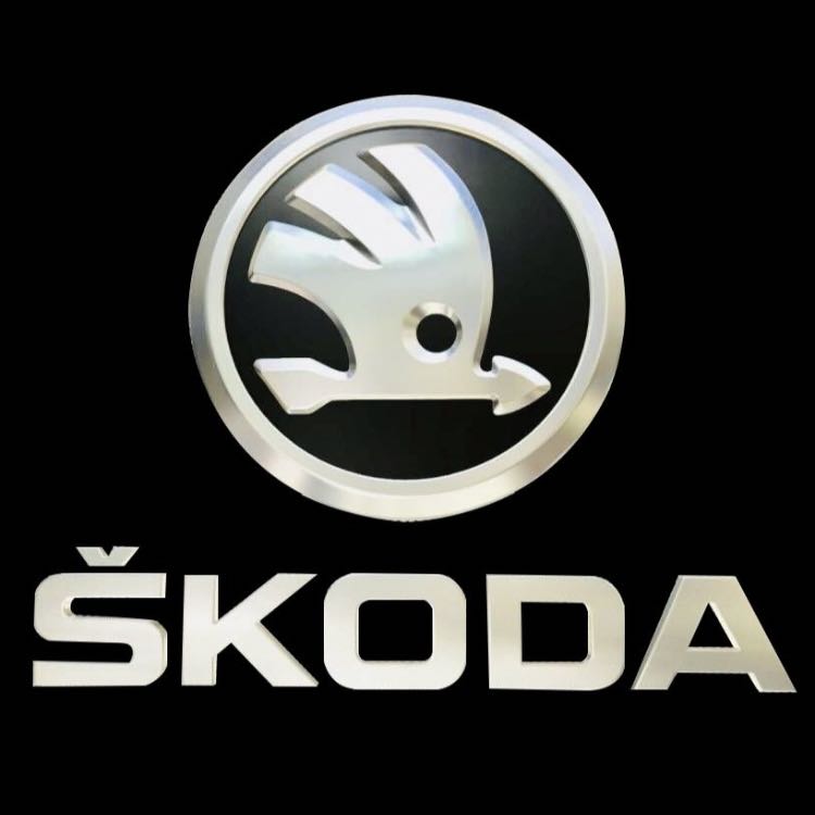 SKODA ORIGINAL LOGO PROJECTOT LIGHTS Nr.09 (Menge 1 = 2 Logofolie / 2 Türleuchten)