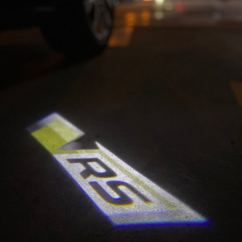 SKODA VRS LOGO PROJECTOT LIGHTS Nr.2F9 (Menge 1 = 2 Logofolie / 2 Türleuchten)