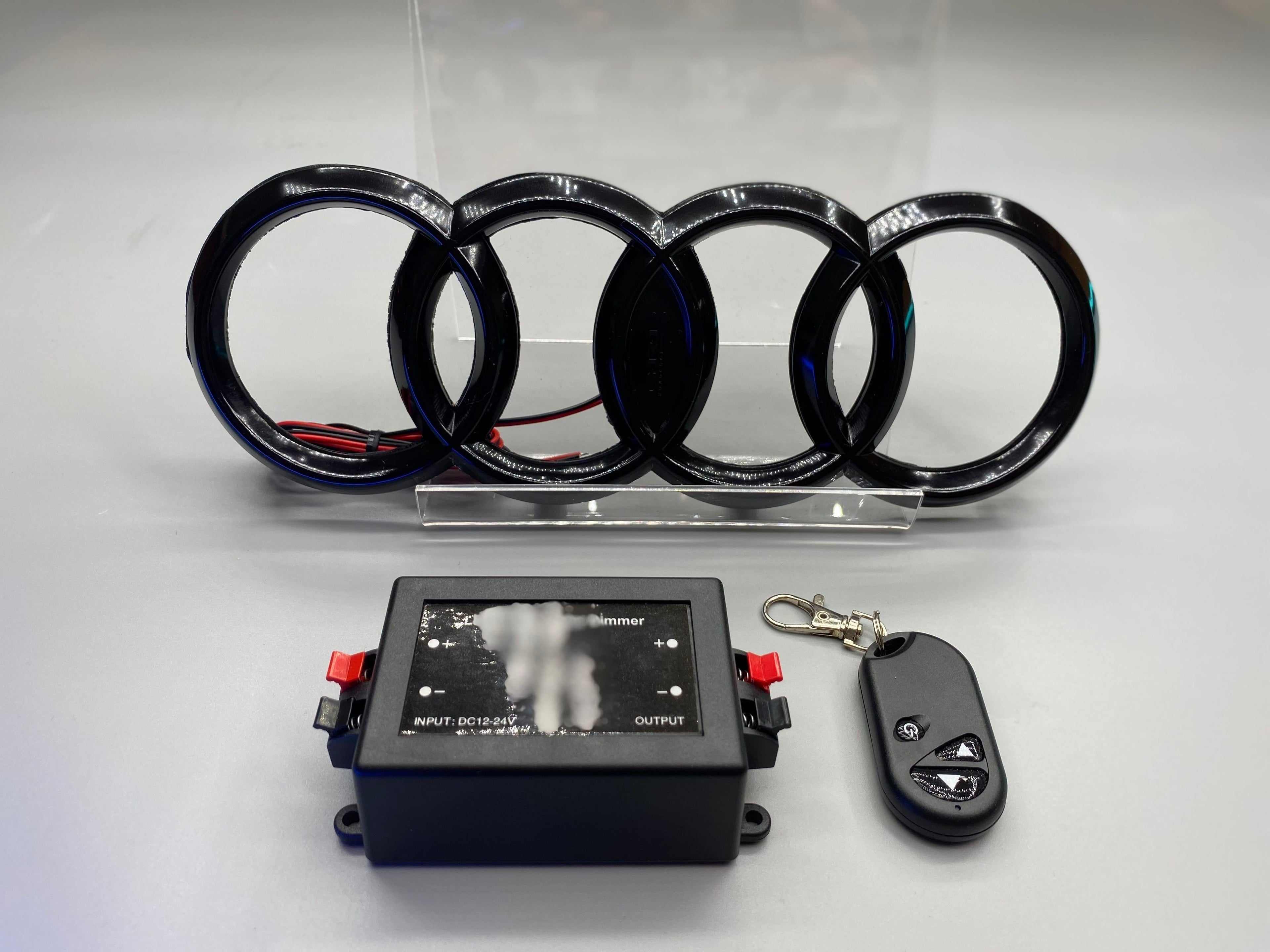 AUDI Front Grill Logo LED with dznamic indicator 02