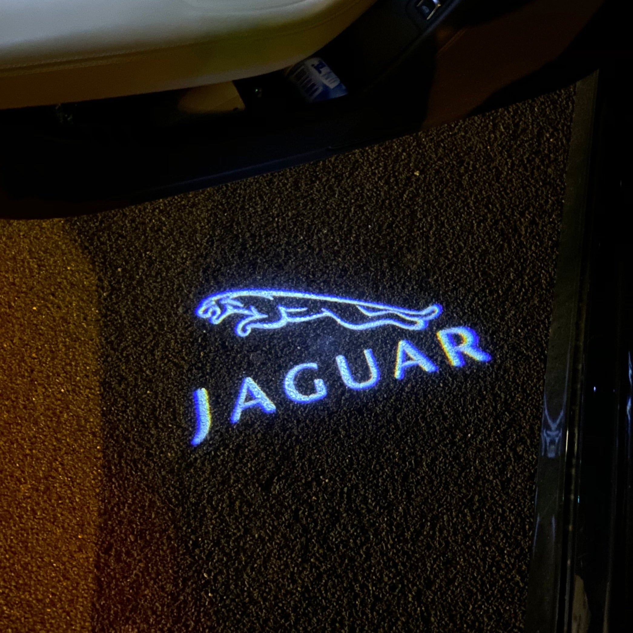 JAGUAR Original LOGO PROJECROTR LIGHTS Nr.04 (quantity 1 = 1 sets/2 door lights)