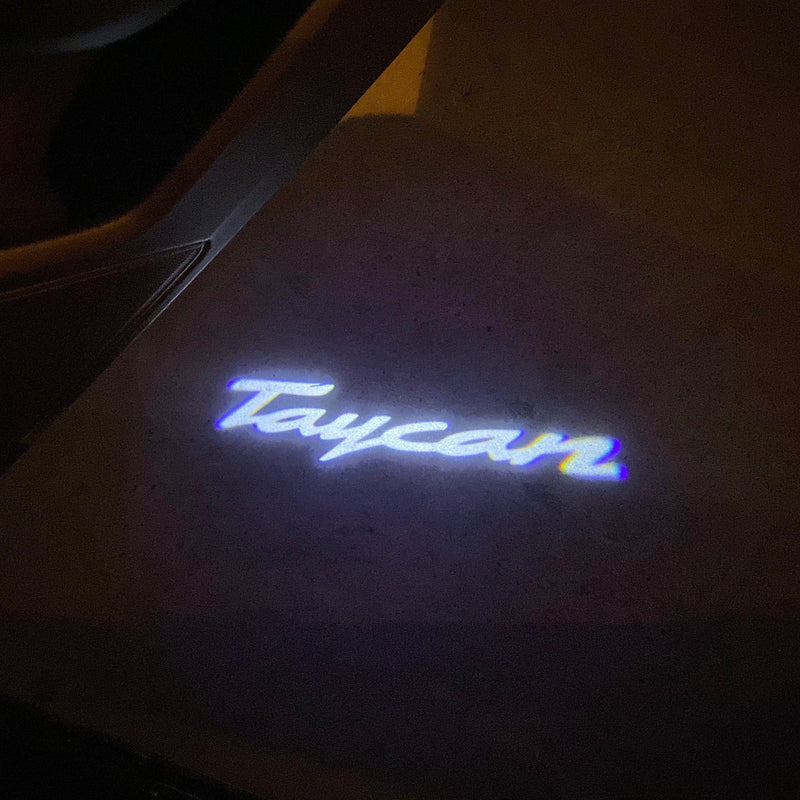 PORSCHE TAYCAN LOGO PROJECTOT LIGHTS Nr.52 (quantità 1 = 2 pellicole logo / 2 luci porta) 