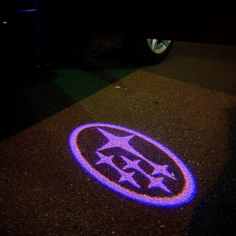 SUBARU LOGO PROJECROTR LIGHTS Nr.03 (Menge 1 = 1 Satz/2 Türleuchten) 