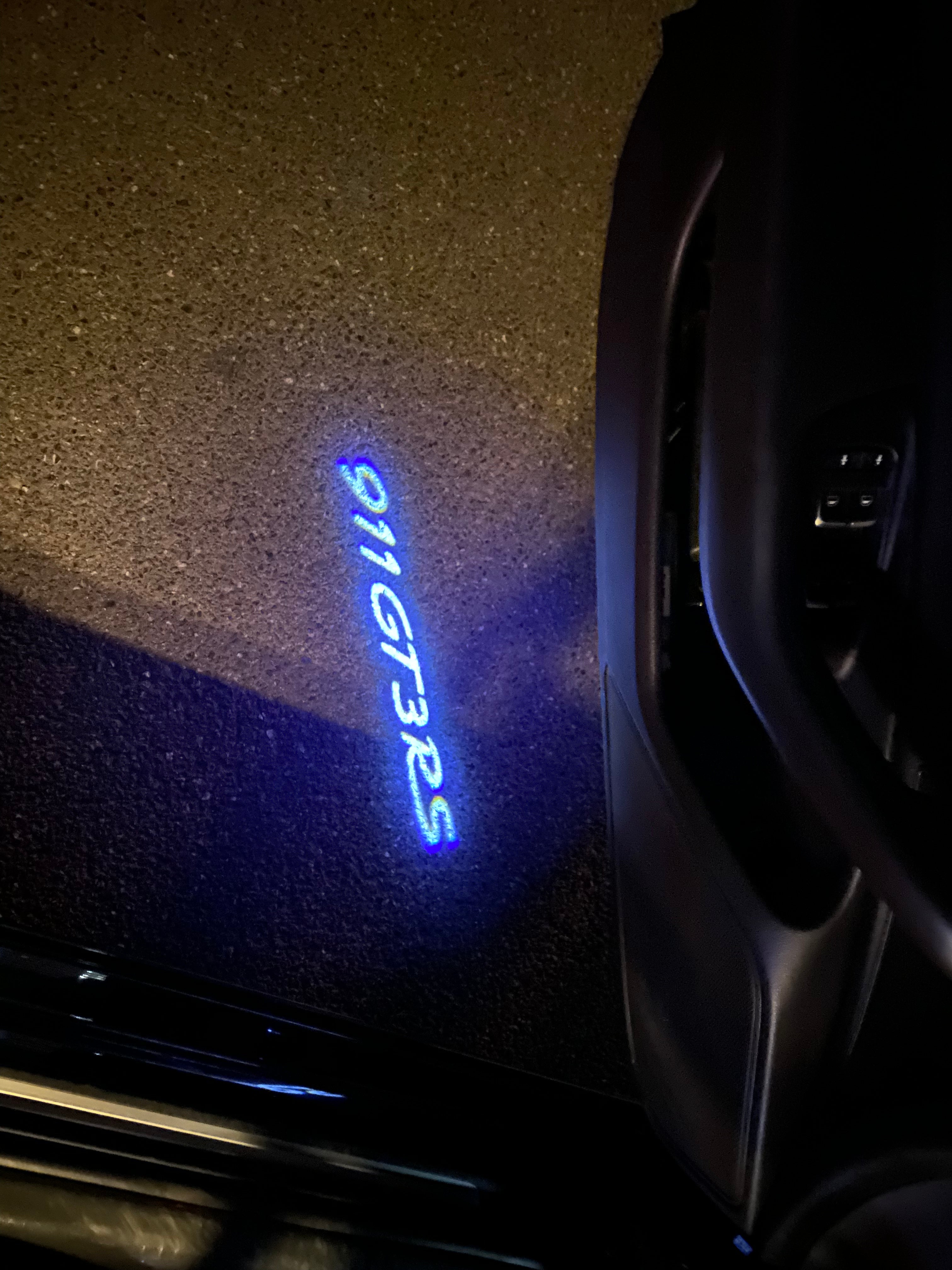 PORSCHE GT  LOGO PROJECTOT LIGHTS Nr.8099(quantity  1 =  2 Logo Film /  2 door lights)