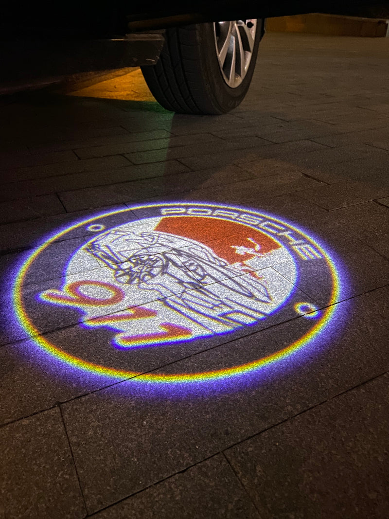 PORSCHE 911 LOGO PROJECTOT LIGHTS Nr.47 (quantità 1 = 2 pellicole logo / 2 luci porta) 