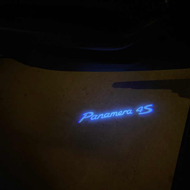 PORSCHE Panamera LOGO PROJECTOT LIGHTS Nr.8085 (Menge 1 = 2 Logofolie / 2 Türleuchten) 