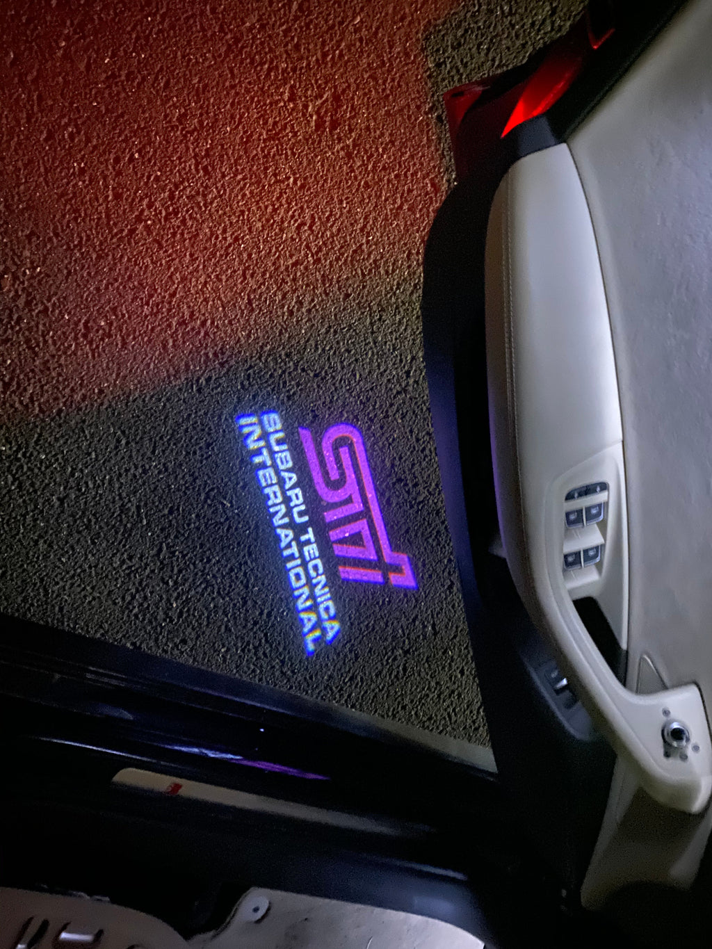 STI    LOGO PROJECROTR LIGHTS Nr.03 (quantity 1 = 1 sets/2 door lights)