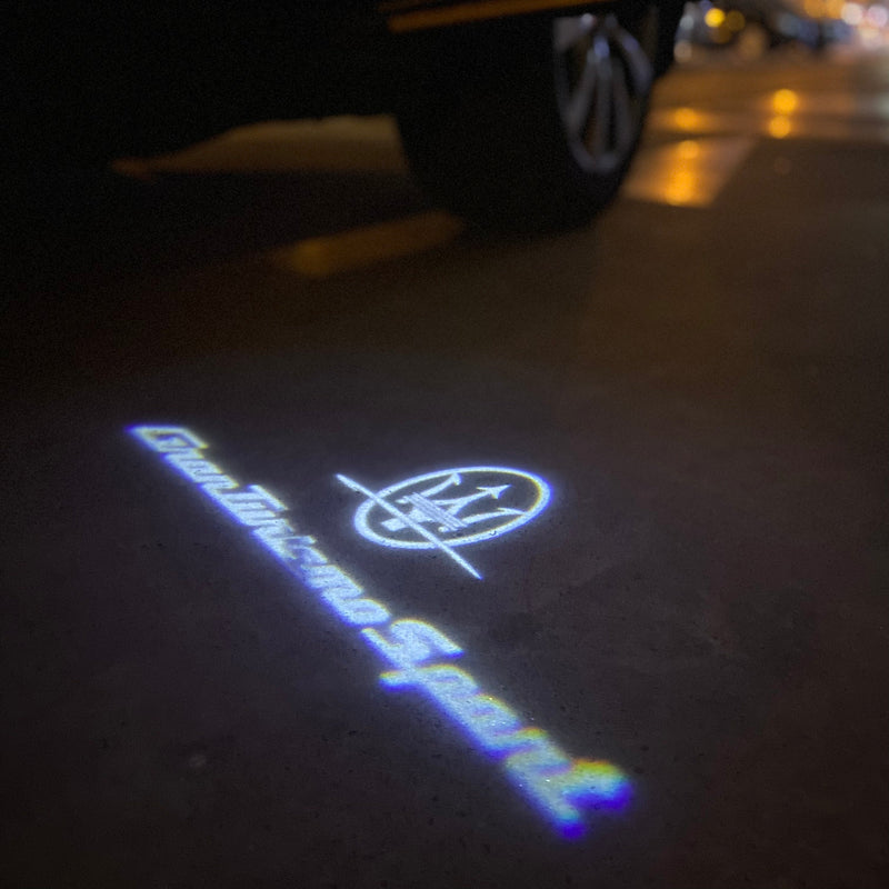 Maserati Granturismo Sport LOGO PROJECROTR LIGHTS Nr.29 (Menge 1 = 1 Satz/2 Türleuchten)