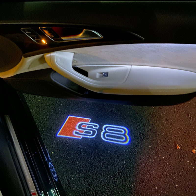 AUDI S8 LOGO PROJECTOT LIGHTS Nr.19 (Menge 1 = 2 Logofolien /2 Türleuchten） 