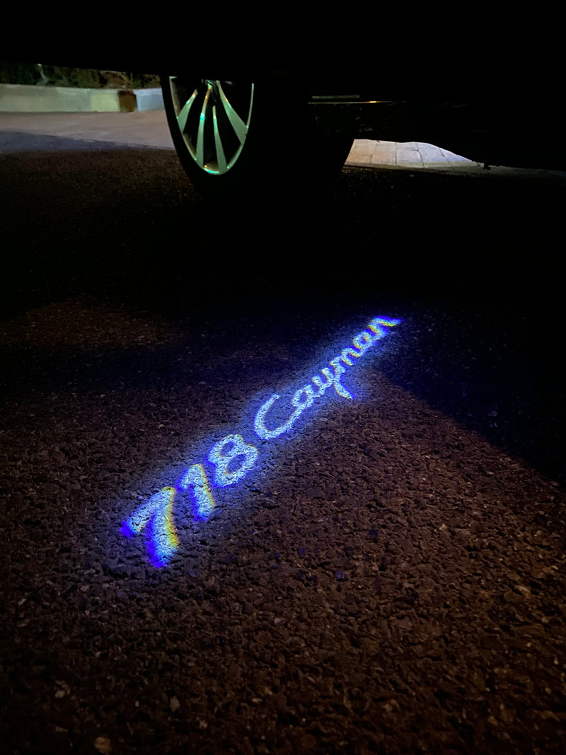 PORSCHE Cayman LOGO PROJECTOT LIGHTS Nr.8012 (Menge 1 = 2 Logofolie / 2 Türleuchten)