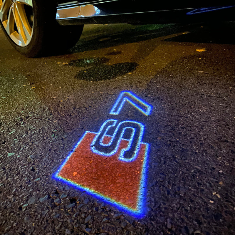 AUDI S7 LOGO PROJECTOT LIGHTS Nr.360 (quantità 1 = 2 pellicole logo /2 luci porta）