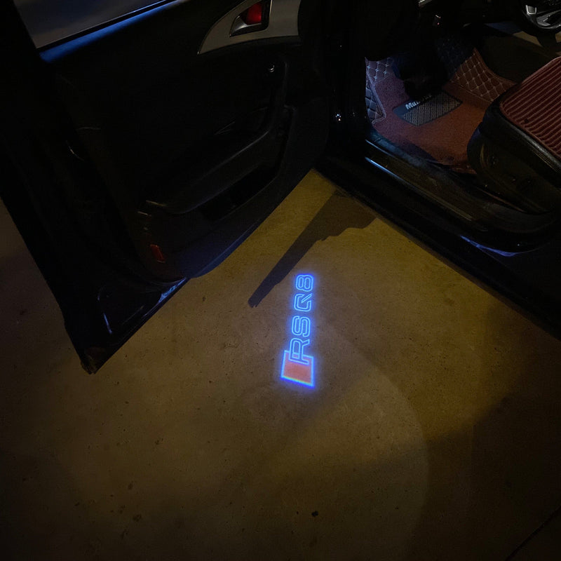 AUDI RSQ8 LOGO PROJECTOT LIGHTS Nr.609 (quantità 1 = 2 pellicole logo /2 luci porta） 