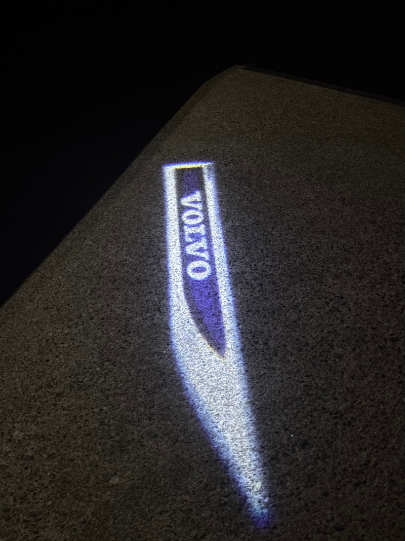 Volvo Original LOGO PROJECROTR LIGHTS Nr.139 (Menge 1 = 2 Logofolie / 2 Türleuchten)