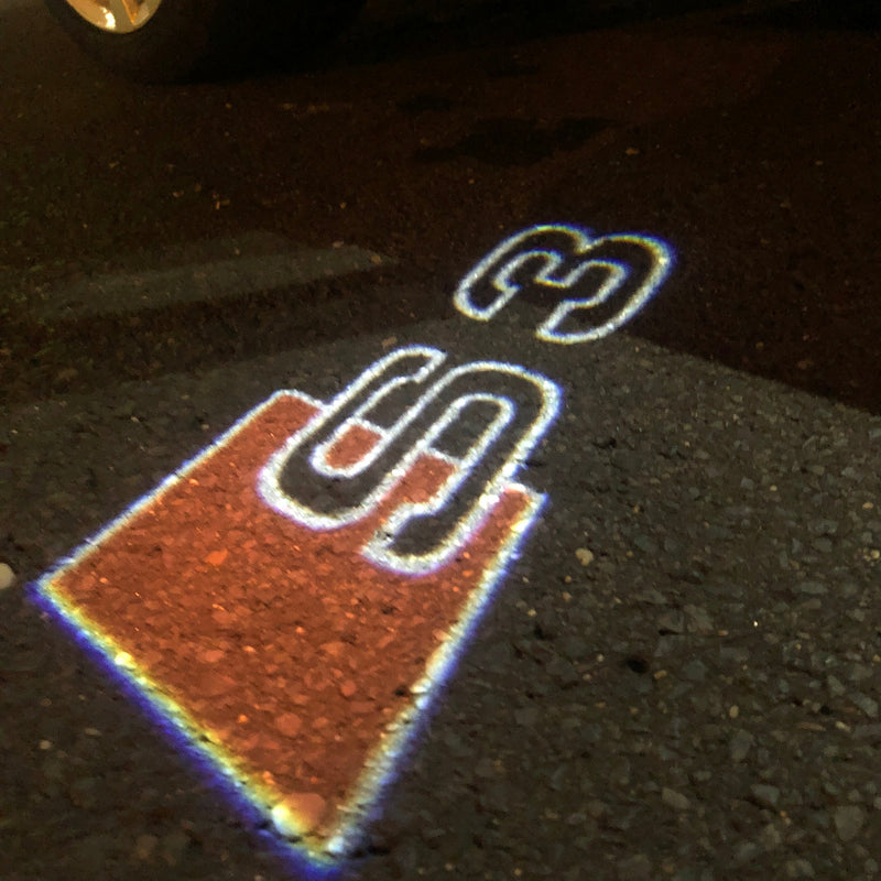 AUDI S3 LOGO PROJECTOT LIGHTS Nr.19 (Menge 1 = 2 Logofolien /2 Türleuchten） 