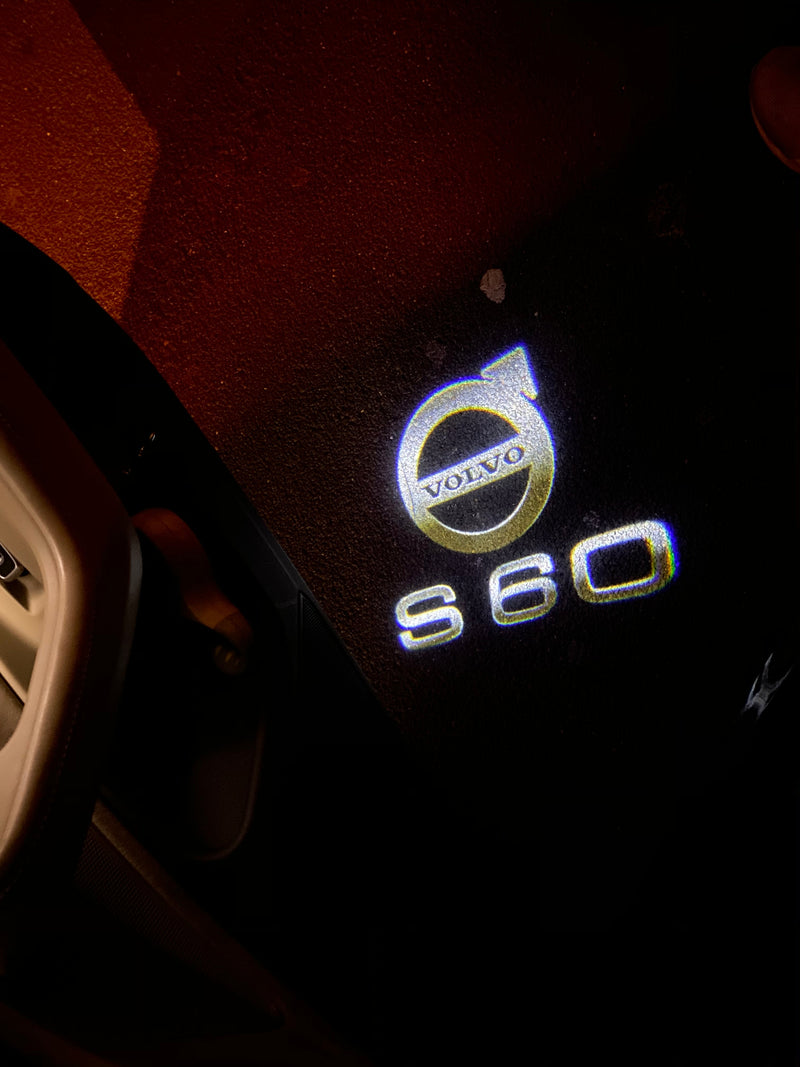 Volvo S 60 LOGO PROJECROTR LIGHTS Nr.125 (quantità 1 = 2 pellicole logo / 2 luci porta) 