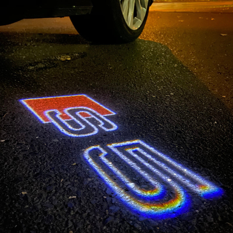 AUDI S5 LOGO PROJECTOT LIGHTS Nr.19 (quantità 1 = 2 pellicole logo /2 luci porta） 