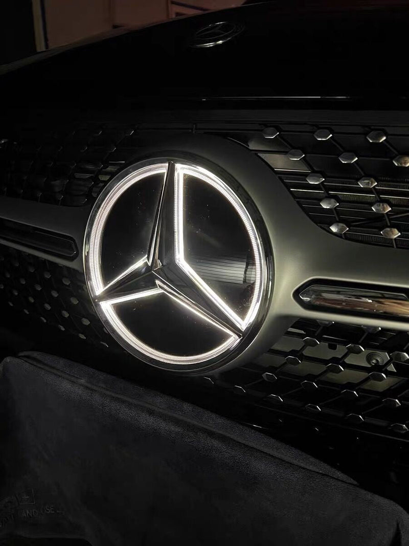 MERCEDES BENZ Frontgrill Logo LED mit dznamic Blinker 02 