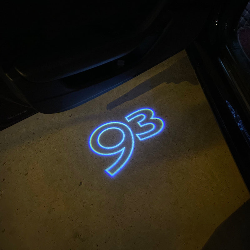 SAAB 93 LOGO PROJECROTR LIGHTS Nr.2510 (Menge 1 = 1 Satz/2 Türleuchten)