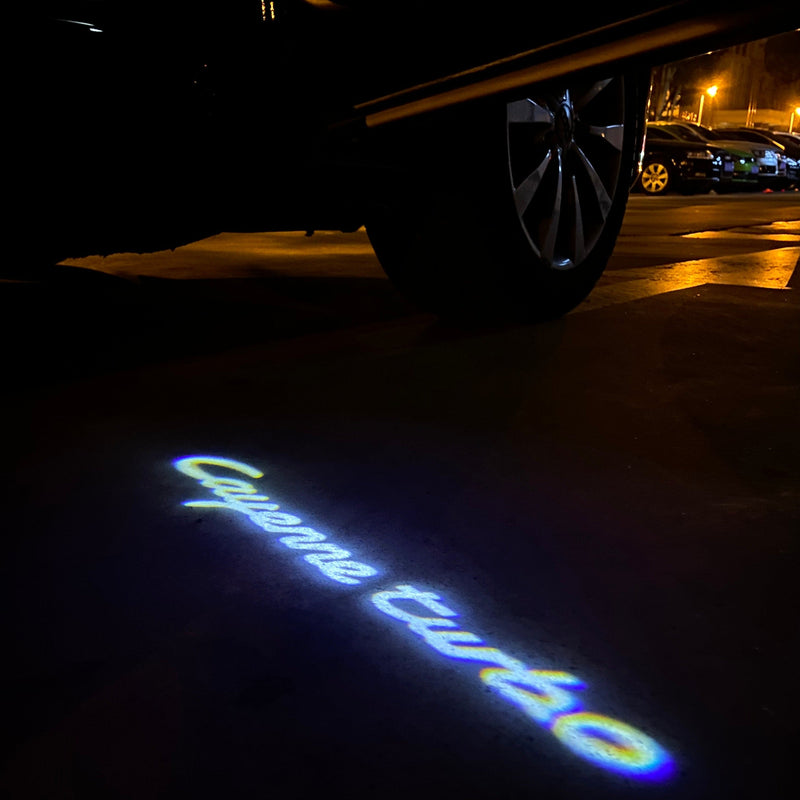 PORSCHE Cayenne LOGO PROJECTOT LIGHTS Nr.39 (Menge 1 = 2 Logofolie / 2 Türleuchten) 