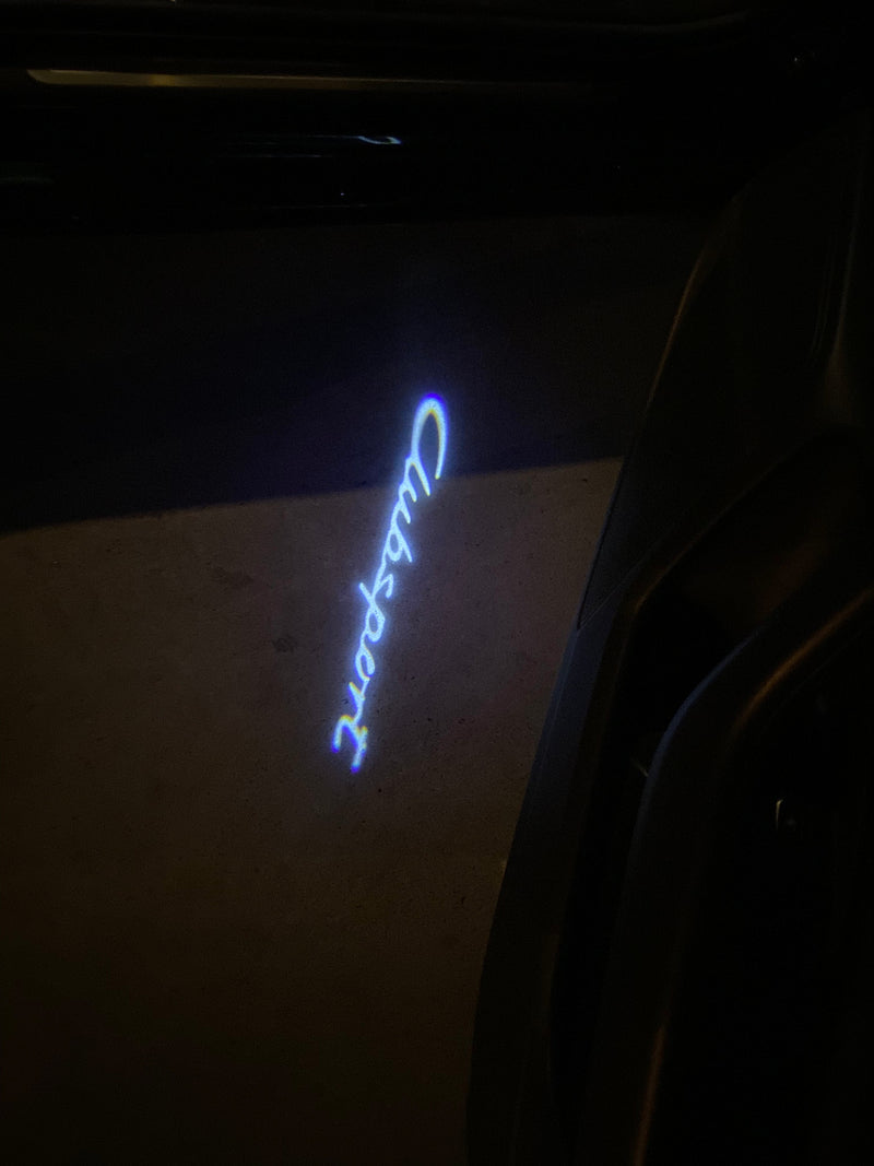 PORSCHE Club Sport LOGO PROJECTOT LIGHTS Nr.8007 (Menge 1 = 2 Logofolie / 2 Türleuchten)