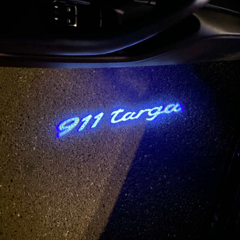 PORSCHE TARGA LOGO PROJECTOT LIGHTS Nr.8068 (quantità 1 = 2 pellicole logo / 2 luci porta) 