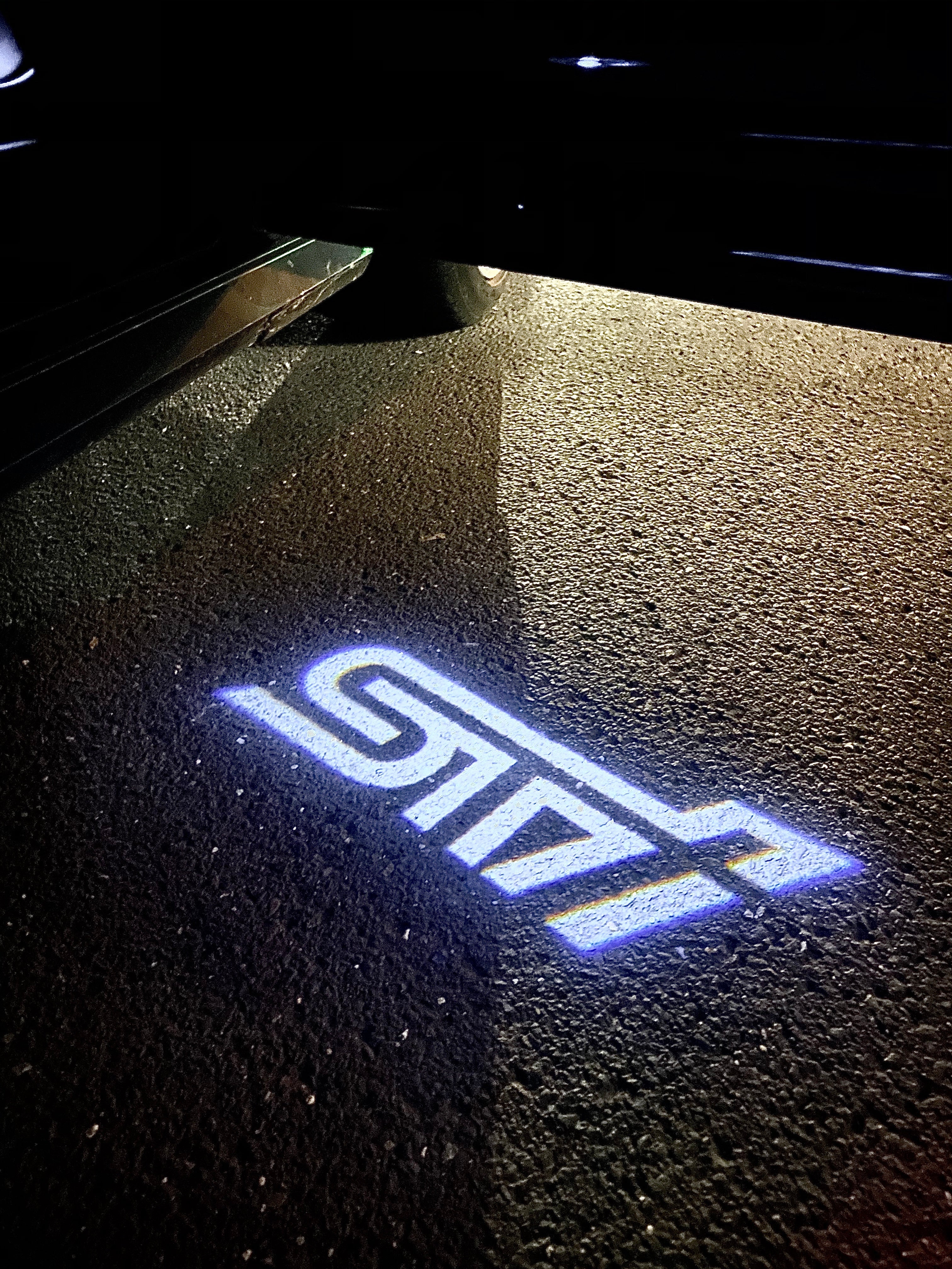 STI    LOGO PROJECROTR LIGHTS Nr.03 (quantity 1 = 1 sets/2 door lights)