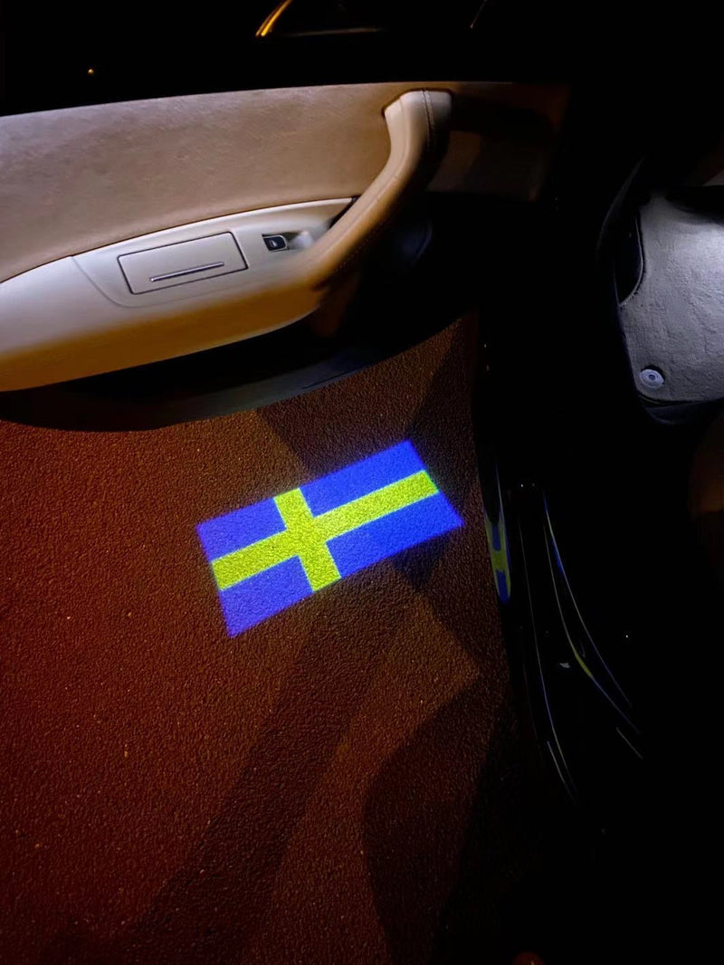 Schweden Konungariket Sverige Nationalflaggen-Logo-Türlichter (Menge 1 = 1 Satz / 2 Logo-Folie / Kann Lichter mit anderen Logos ersetzen) 