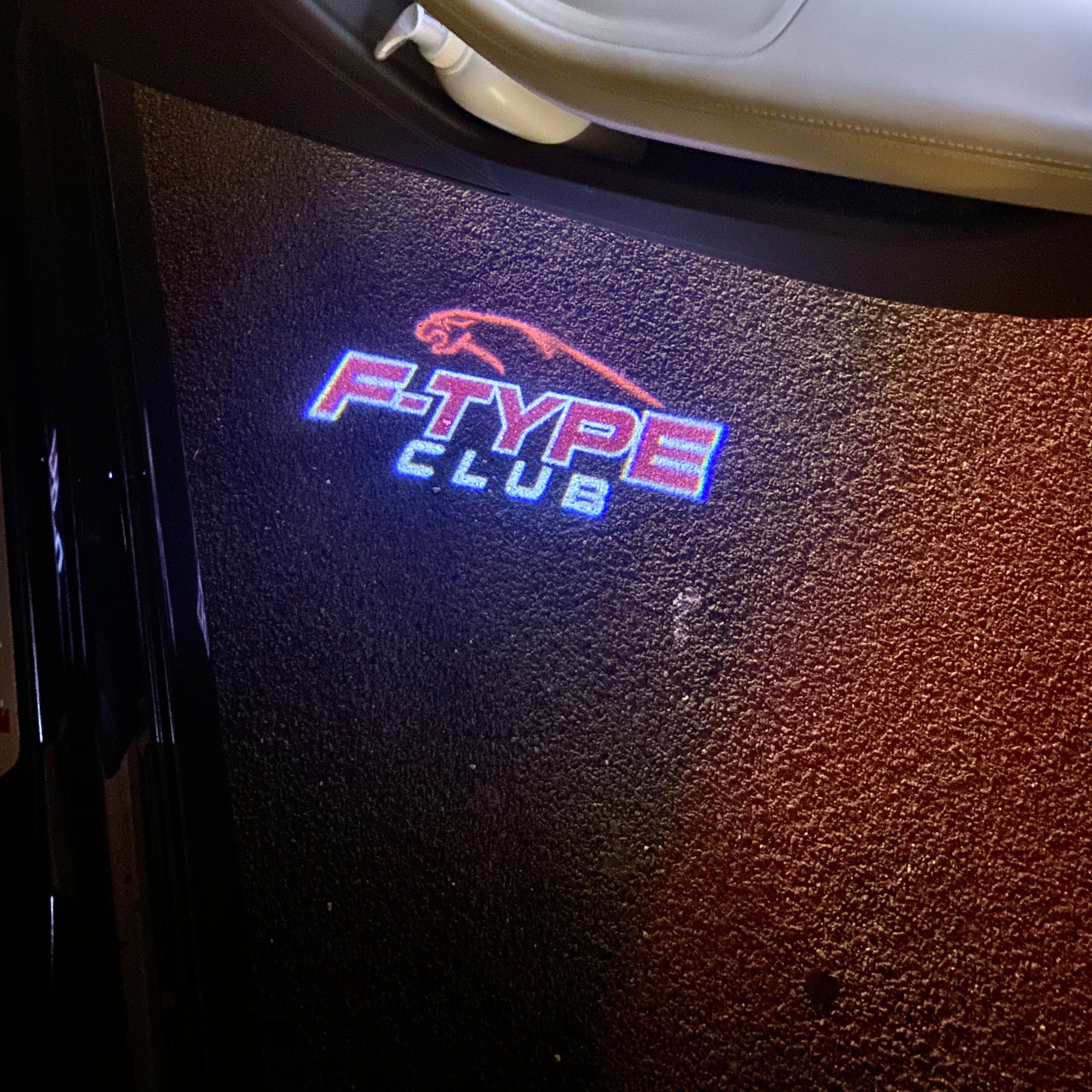 JAGUAR F TYPE  LOGO PROJECROTR LIGHTS Nr.136  (quantity 1 = 1 sets/2 door lights