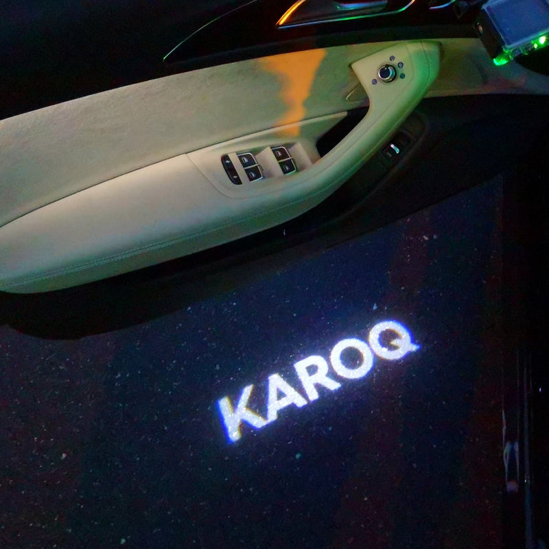 SKODA KAROQ LOGO LICHTER Nr.84 (Menge 1 = 2 Logofolie / 2 Türleuchten)