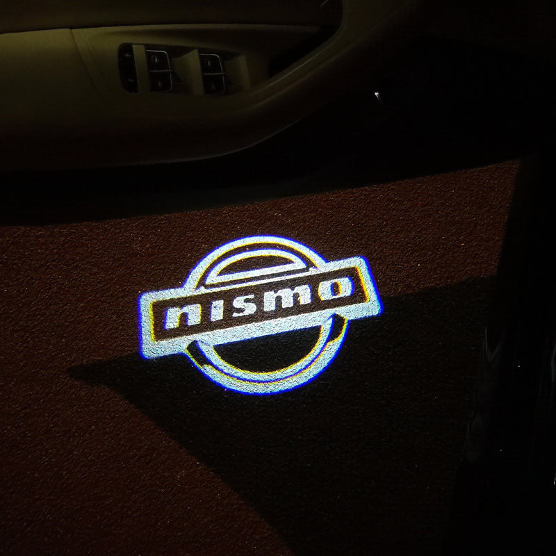 NISMO LOGO PROJECTOT LIGHTS Nr.15 (quantità 1 = 2 pellicole con logo/2 luci per porta）