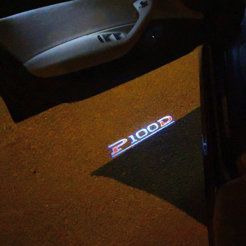 Tesla P100D LOGO Nr.1526 (quantità 1 = 1 set/2 luci porta)