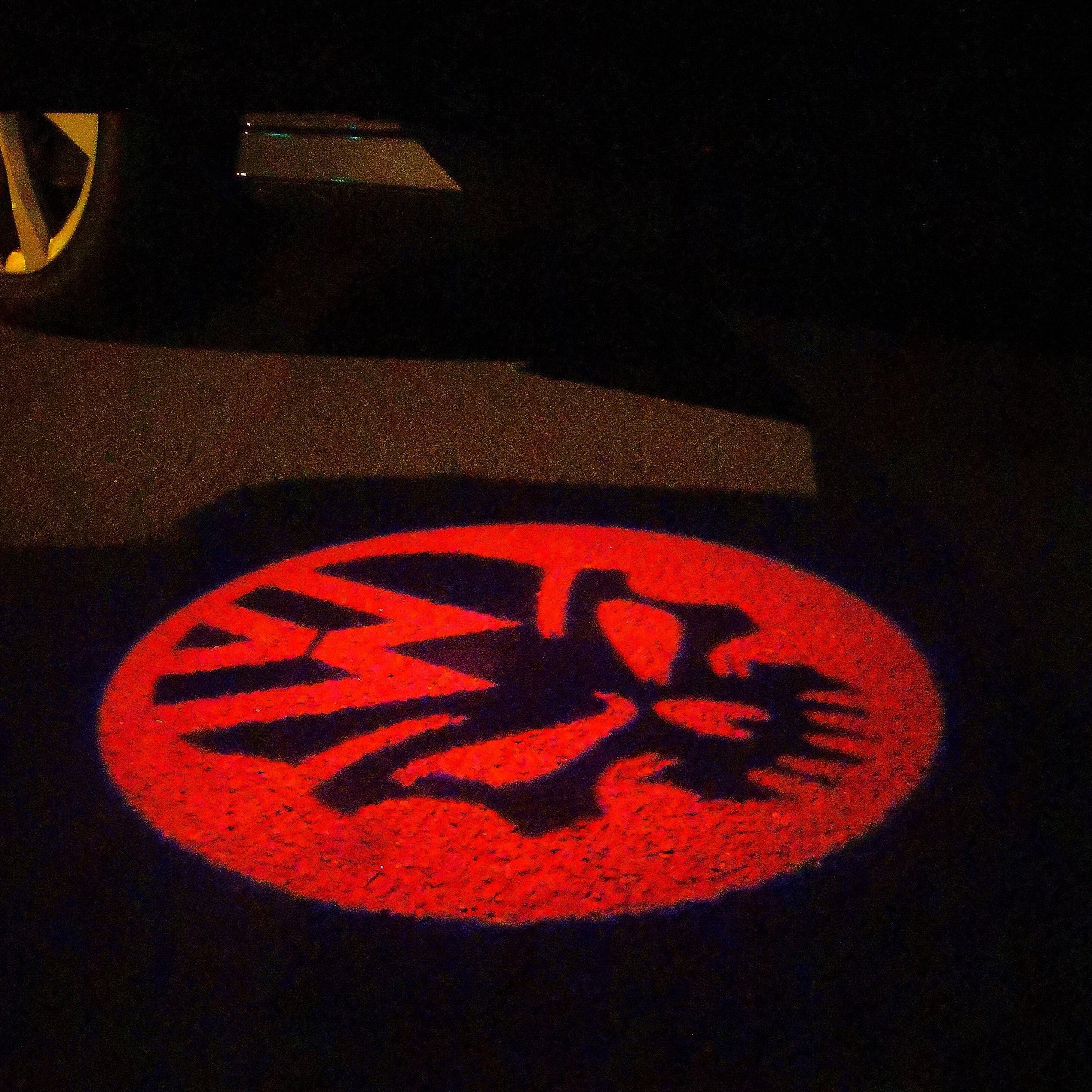 Volkswagen Door lights Skull Logo  Nr. 16   (quantity 1 = 2 Logo Films /2 door lights）