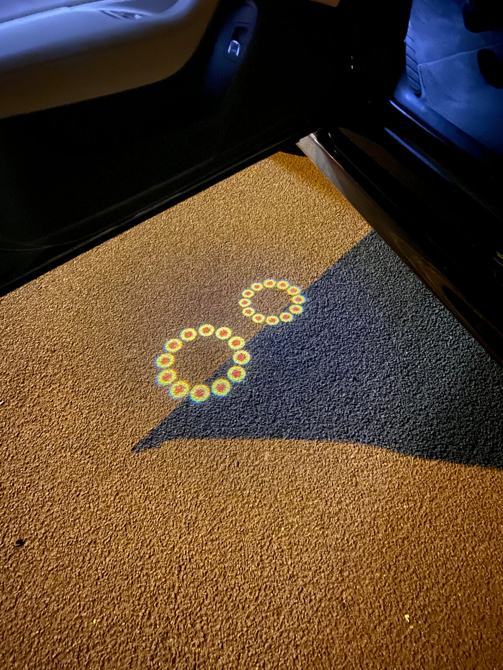 NISSAN GTR R35 LOGO PROJECTOT LIGHTS Nr.08  (quantity 1 = 2 Logo Films /2 door lights）