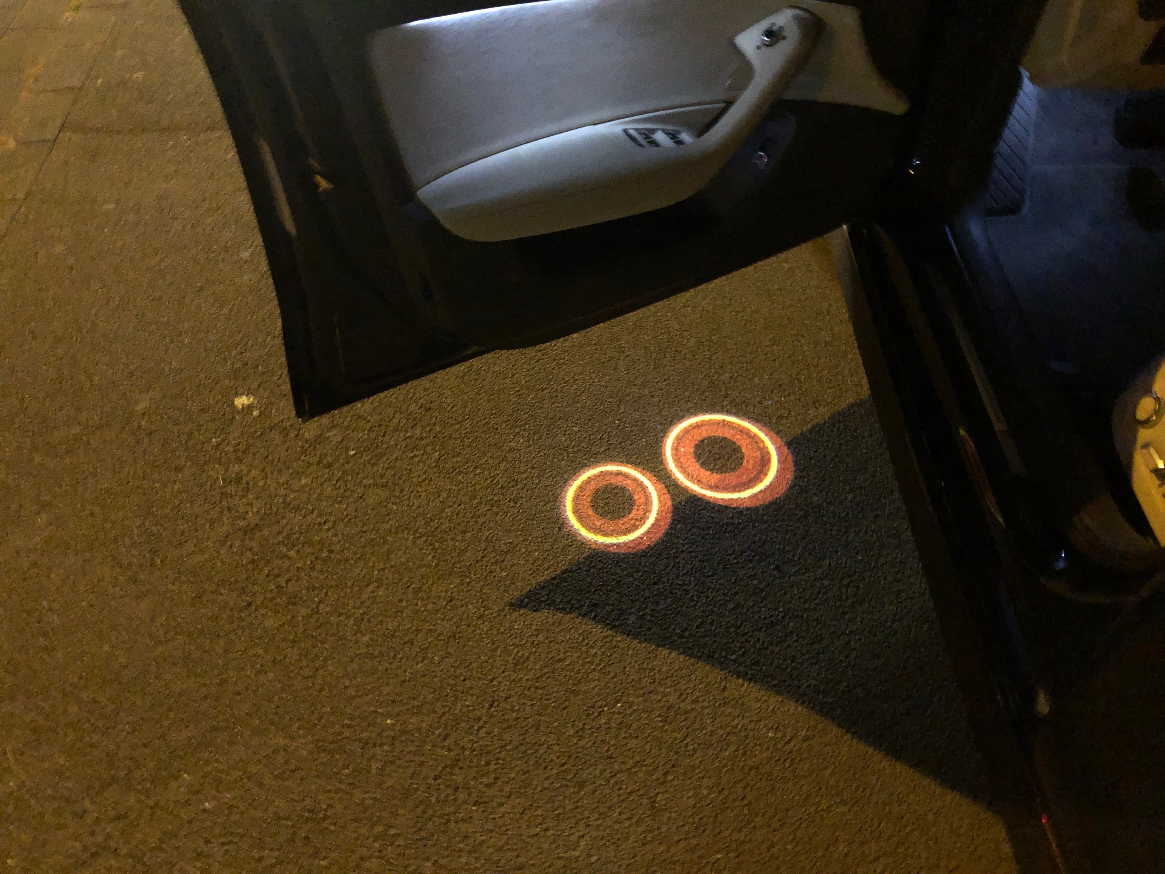 NISSAN GTR R35  LOGO PROJECTOT LIGHTS Nr.09  (quantity 1 = 2 Logo Films /2 door lights）