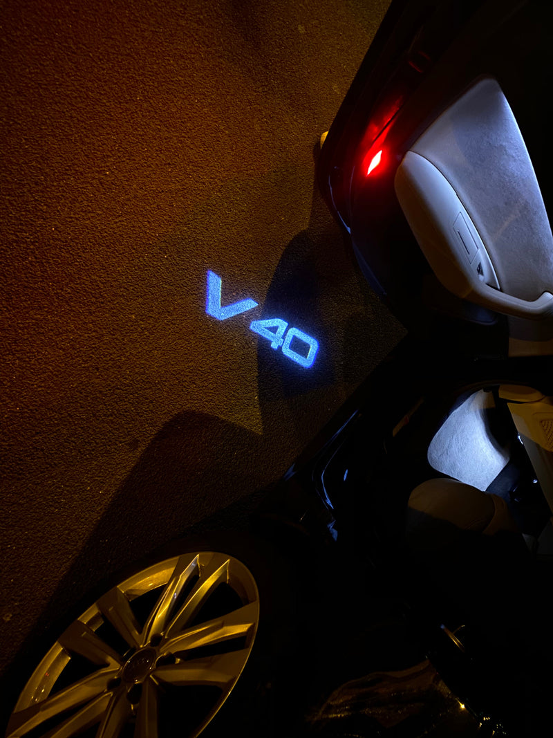 Volvo V40 LOGO PROJECROTR LIGHTS Nr.114 (Menge 1 = 2 Logofolie / 2 Türleuchten) 