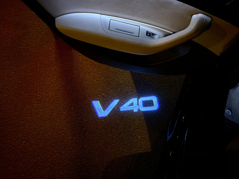 Volvo V40 LOGO PROJECROTR LIGHTS Nr.114 (Menge 1 = 2 Logofolie / 2 Türleuchten) 