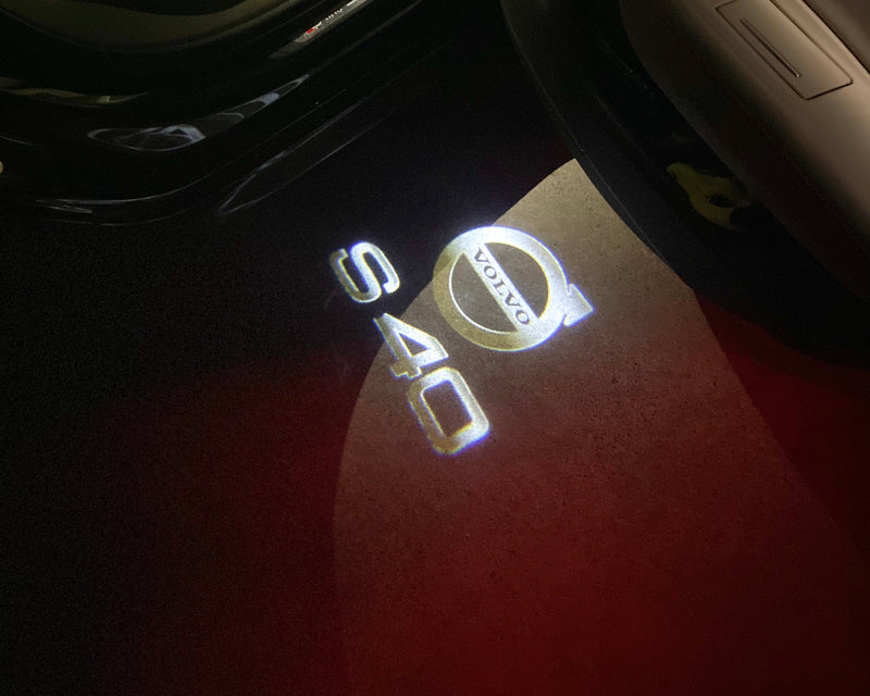 Volvo S 40 LOGO PROJECROTR LIGHTS Nr.109 (Menge 1 = 2 Logofolie / 2 Türleuchten) 