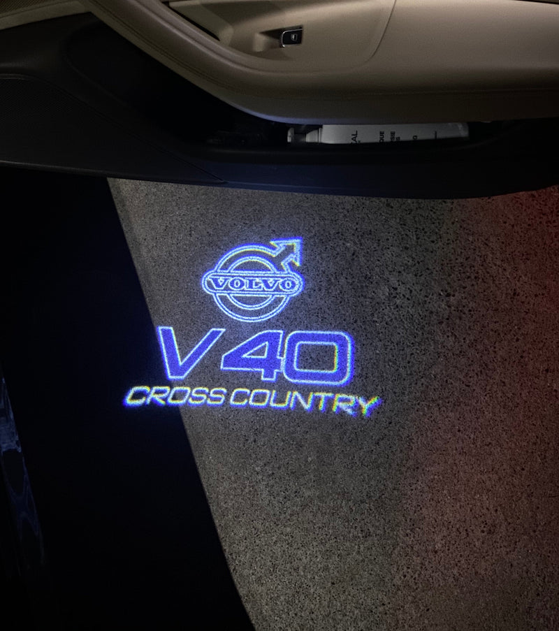 Volvo V 40 LOGO PROJECROTR LIGHTS Nr.101 (Menge 1 = 2 Logofolie / 2 Türleuchten) 