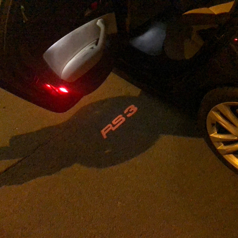 AUDI RS3 LOGO PROJECTOT LIGHTS Nr.139 (quantità 1 = 2 pellicole logo /2 luci porta） 