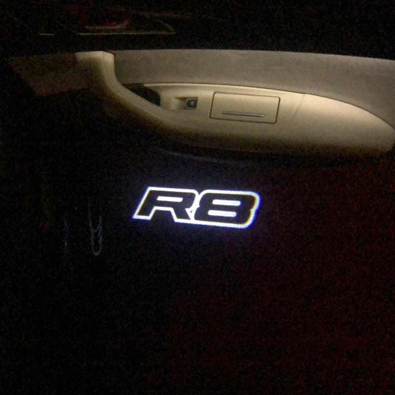 AUDI R8 LOGO PROJECTOT LIGHTS Nr.123 (quantità 1 = 2 pellicole logo /2 luci porta） 