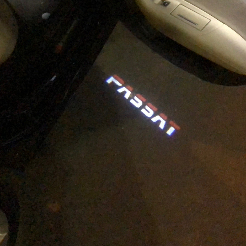 Volkswagen Türleuchten PASSAT Logo Nr. 94 (Menge 1 = 2 Logo-Folien / 2 Türlichter)